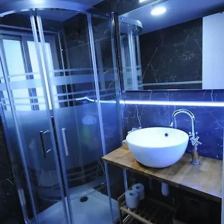 Moderno En Centro De Apartment Santander
